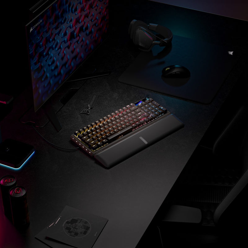 CORSAIR VANGUARD PRO 96 Hall Effect MGX Hyperdrive Switches Mechanical Gaming Keyboard - UK Layout